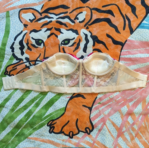 🧸Kawaii Pastel Rainbow Teddy Bear Rave Bra 🧸 - Picture 4 of 9